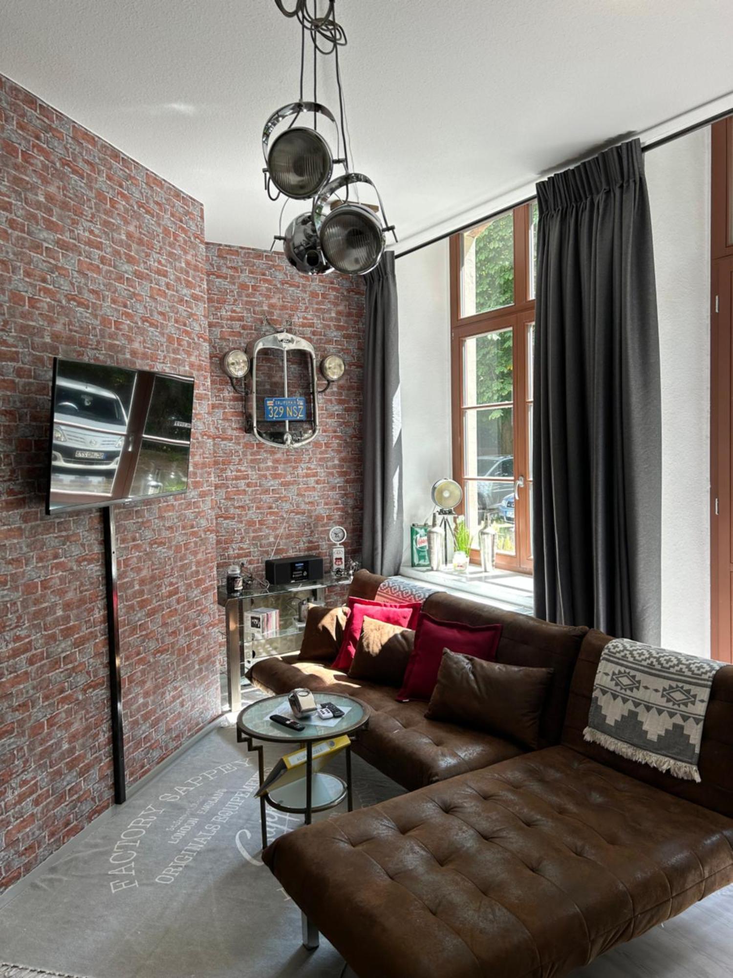 Ruhige Wohnung Im Fabrikstil In Chemnitz  Exteriér fotografie